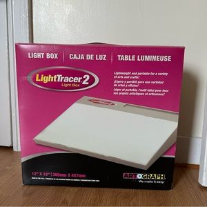 ArtOgraph LightTracer2 light box. Size 12 x 18"